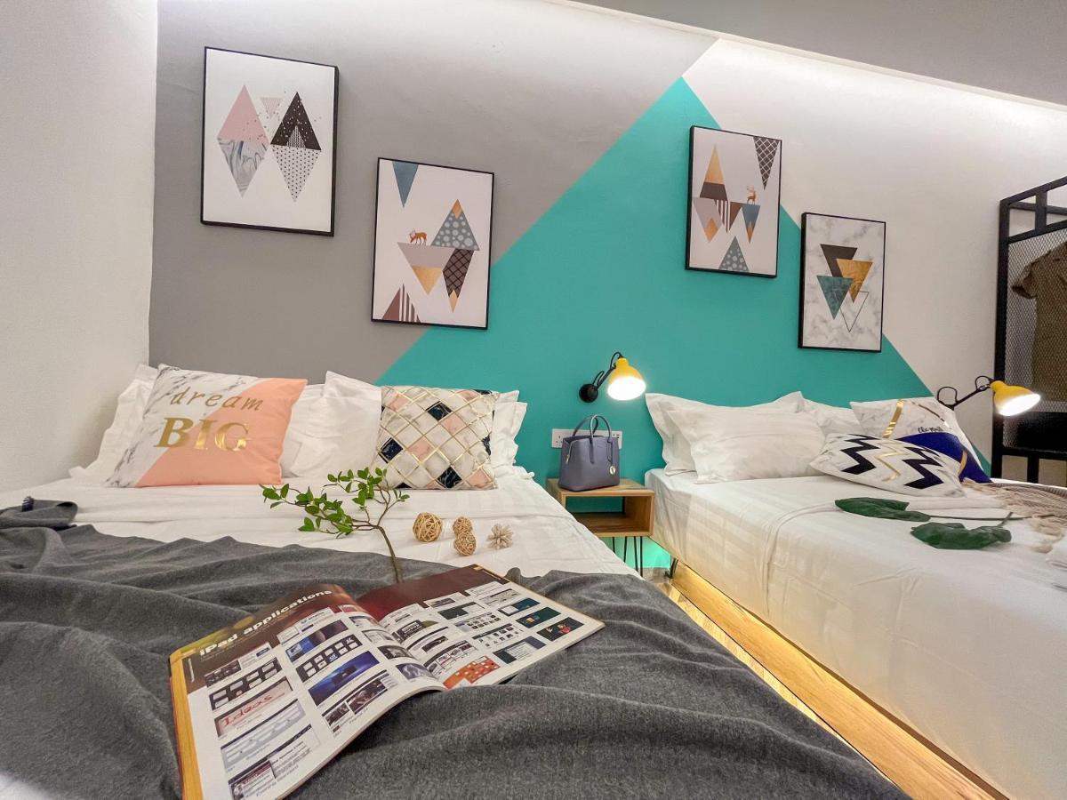 Apple 1 Hotel Queensbay Bayan Lepas Kültér fotó