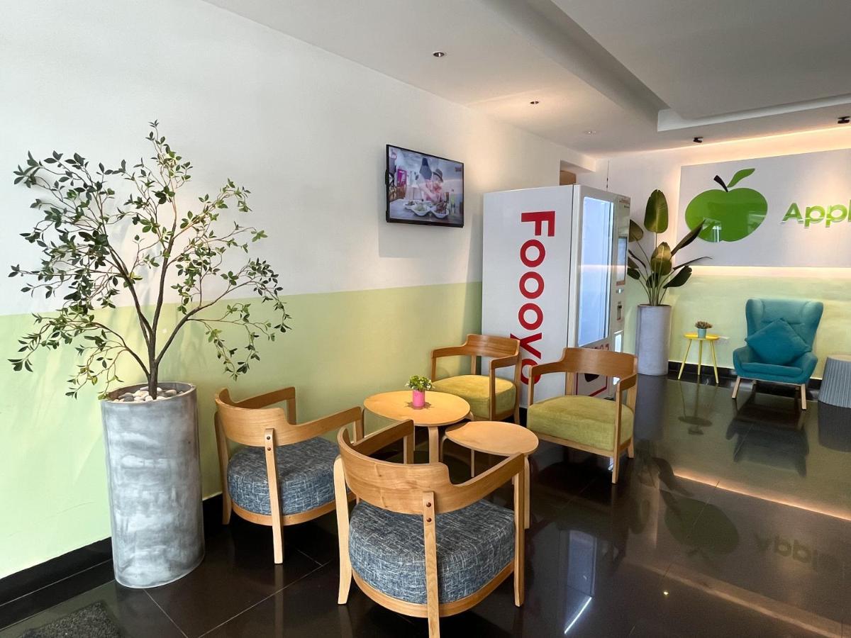 Apple 1 Hotel Queensbay Bayan Lepas Kültér fotó
