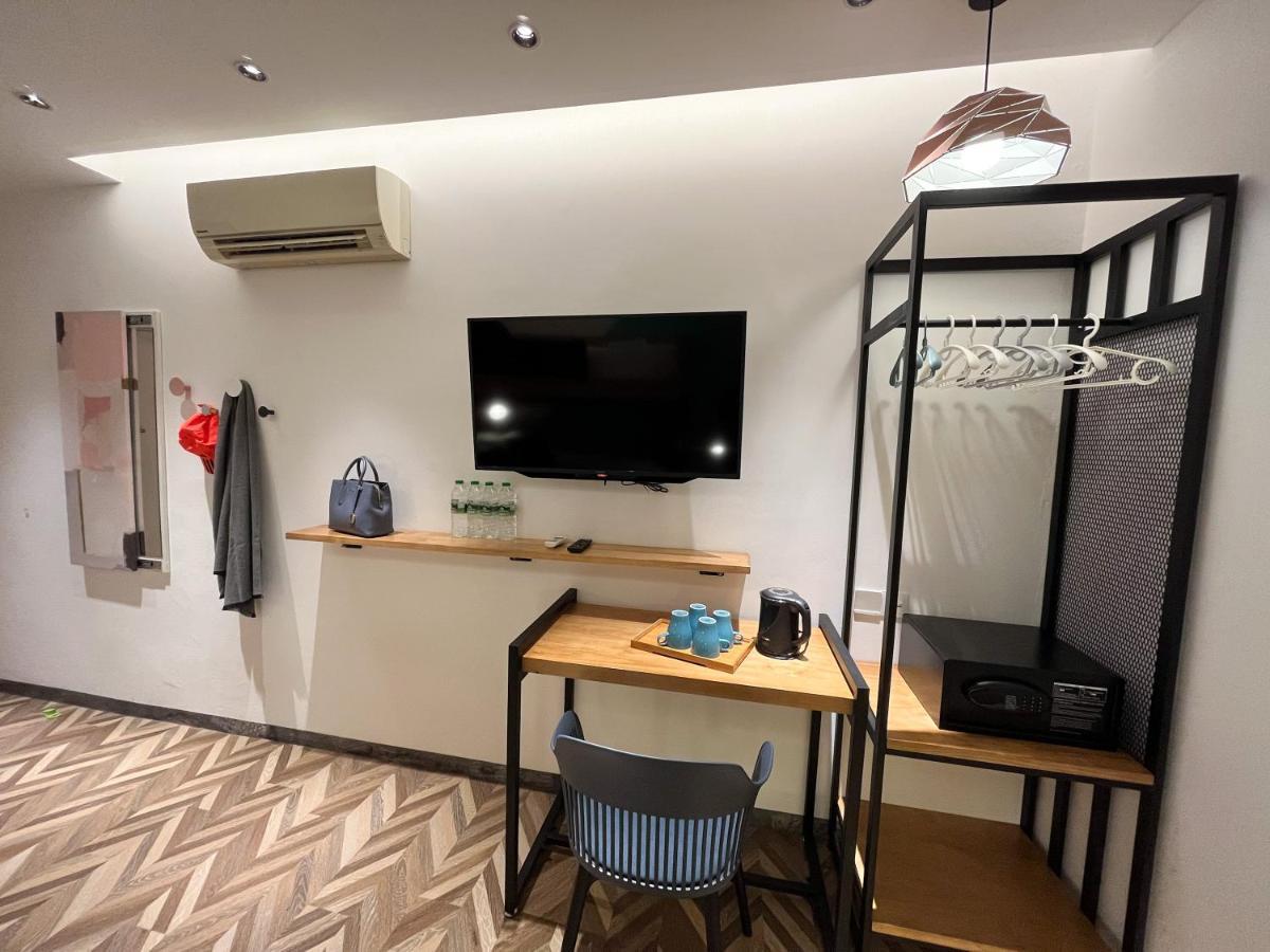 Apple 1 Hotel Queensbay Bayan Lepas Kültér fotó