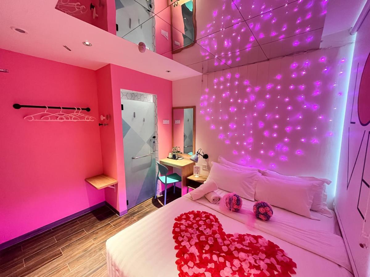 Apple 1 Hotel Queensbay Bayan Lepas Kültér fotó