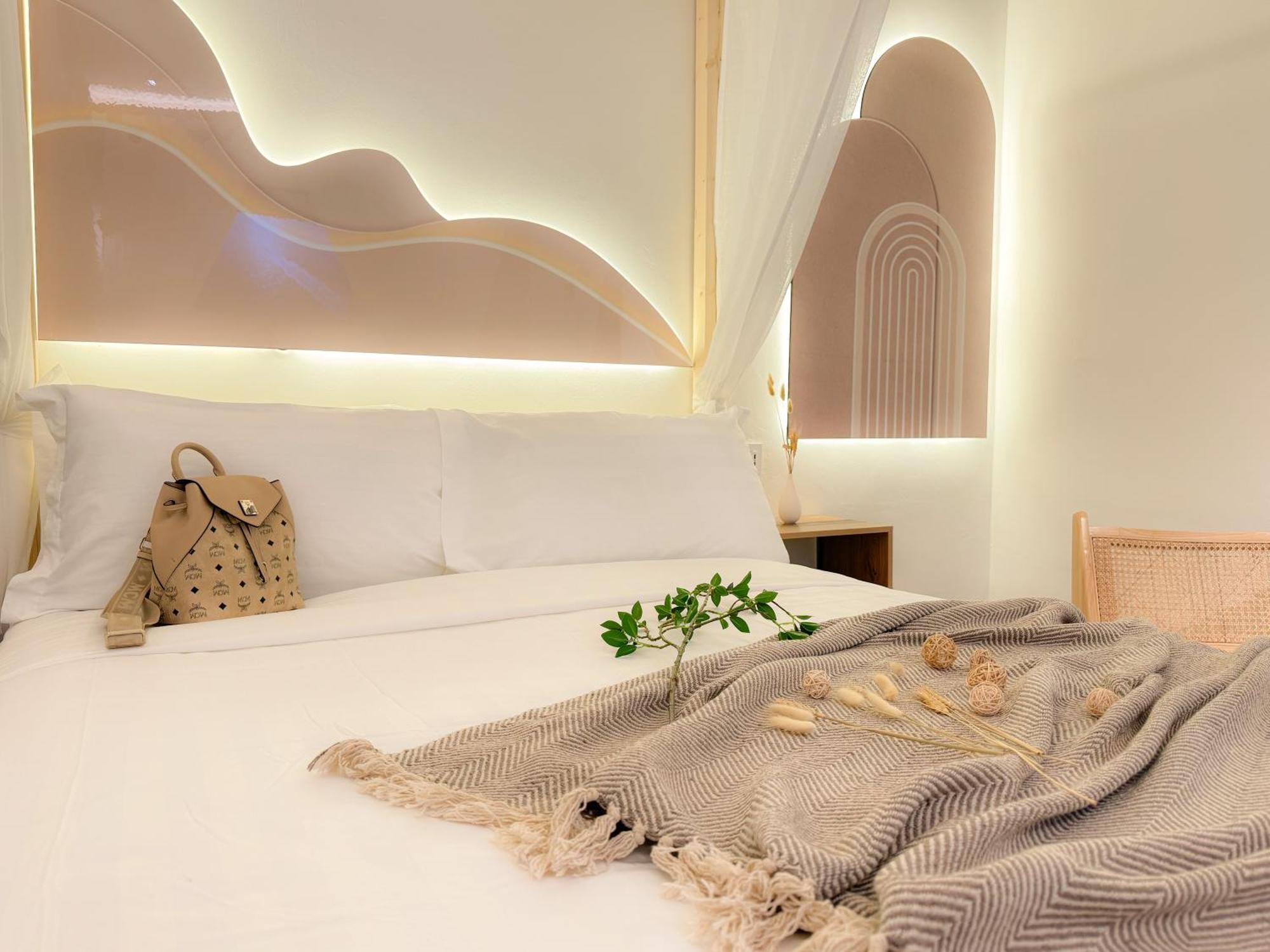 Apple 1 Hotel Queensbay Bayan Lepas Kültér fotó